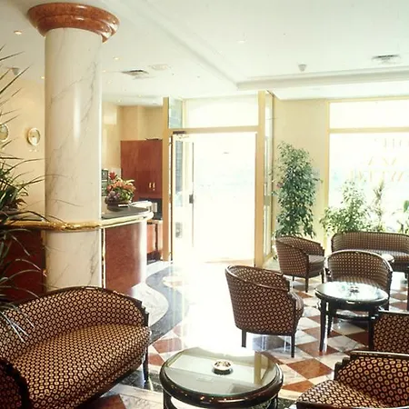 Hotel Mercure Gare Du Nord