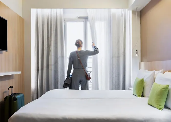 Mercure Gare Du Nord 4* Paris