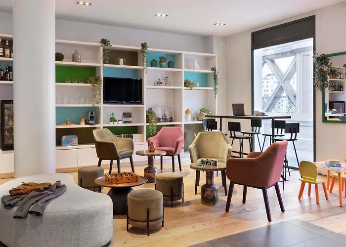 Mercure Gare Du Nord Hotel 4*